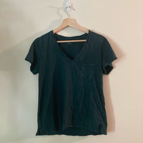 Madewell Whisper Cotton V-Neck T-shirt - Picture 2 of 3